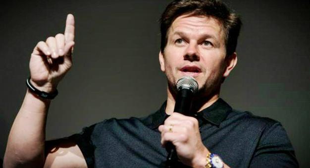 „Az Istenbe vetett hitem az, ami átsegít a nehéz időszakokon” – Mark Wahlberg