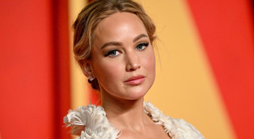 A legnagyobb titokban születhetett meg Jennifer Lawrence második gyermeke: friss fotók leplezték le a színésznőt