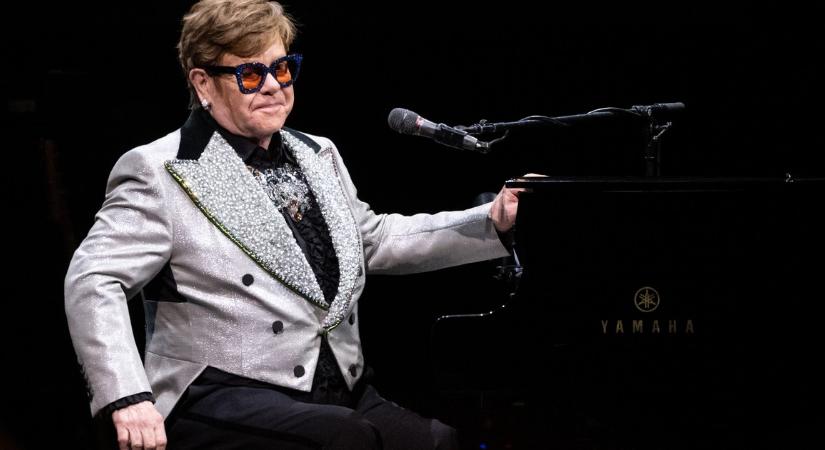 Ebben a pillanatban érkezett a nagyon szomorú hír a legendás Elton Johnról