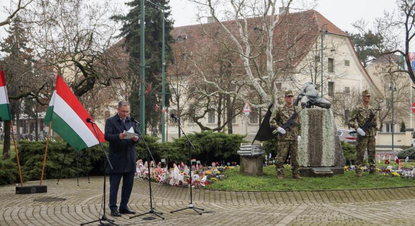 Békésen is megemlékeztek a szabadságharc hőseiről