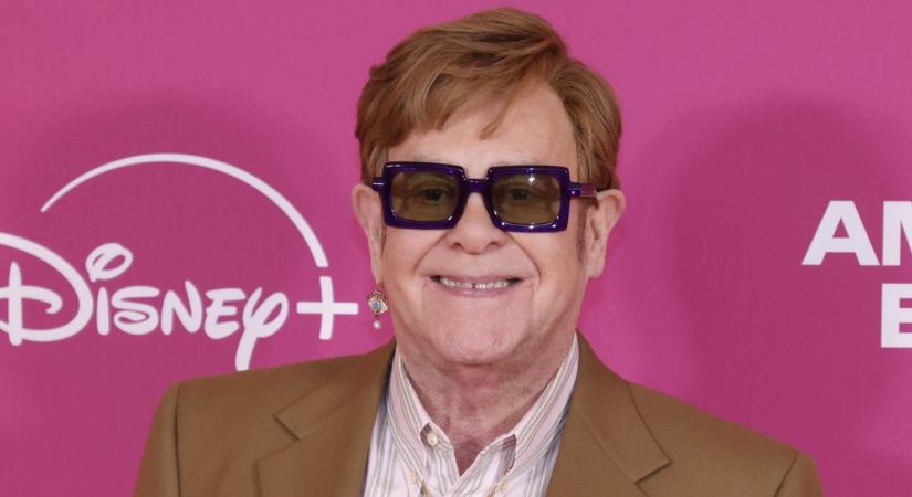 Folyamatosan romlik Elton John állapota: meglehet, hogy teljesen elveszíti a szeme világát