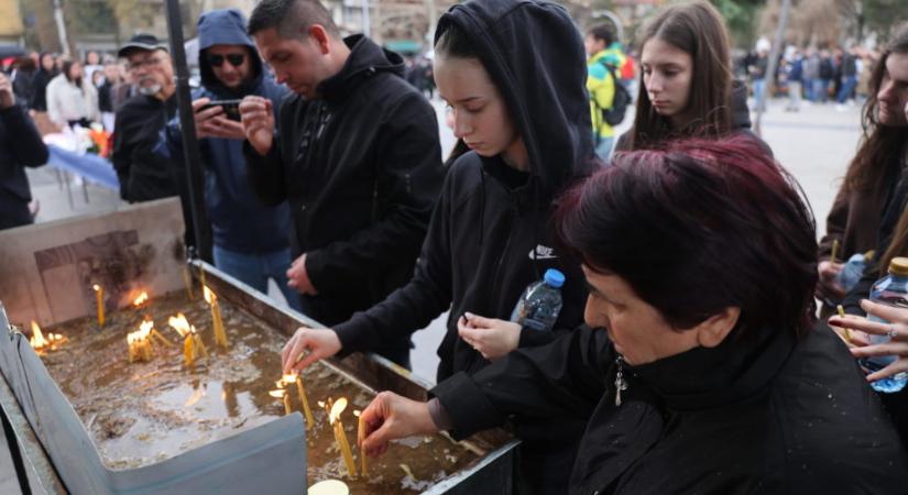 Kövér László: Magyarország osztozik Észak-Macedónia gyászában