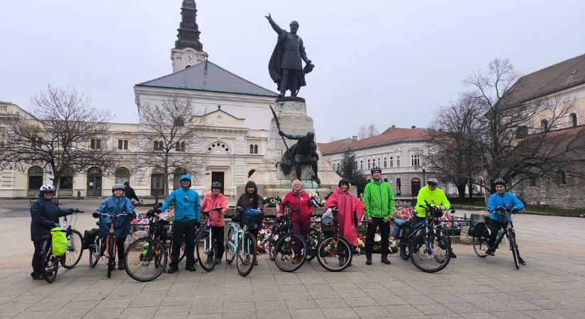 A IUSTITIA Egyesület megnyitotta a kerékpáros szezont