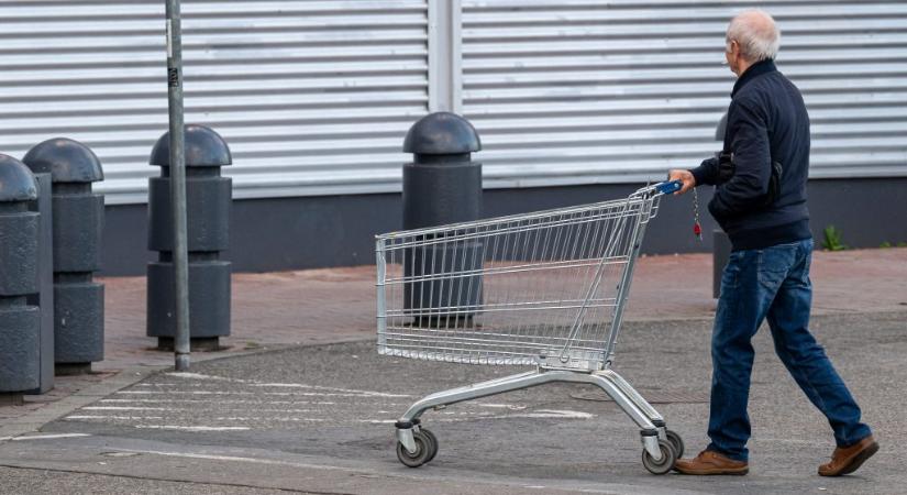 Árréstop: a Lidl korlátozást, a Tesco mennyiségi limitet vezetett be