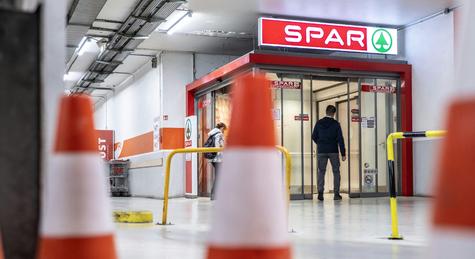 A Spar is mennyiségi korlátozást vezetett be az árrésstop miatt