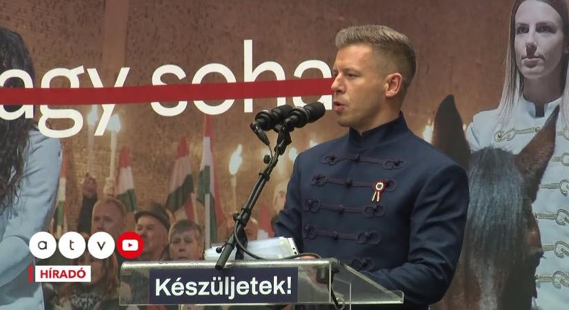 Magyar Péter bemutatta a Tisza Párt szavazólapjait, és elmondta a véleményét a Pride „betiltásáról”