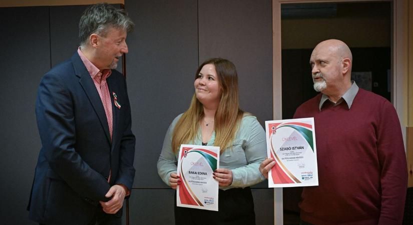 Két kollégánk vehetett át elismerést a szabad magyar sajtó napján