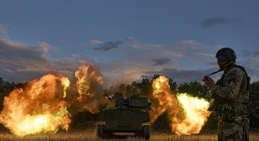 A harcok közepette 45 ezernél is többen jelentkeztek ukrán katonai szolgálatra