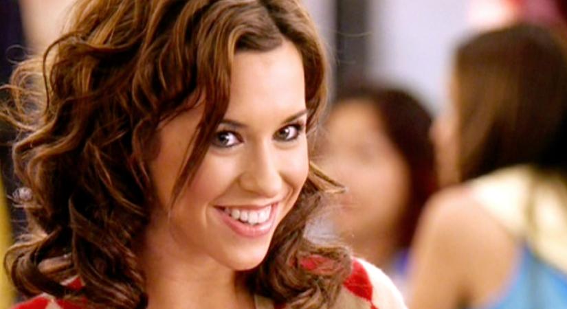 Mi lett vele? Ezzel foglalkozik most a Bajos csajok barna hajú szépsége, Lacey Chabert