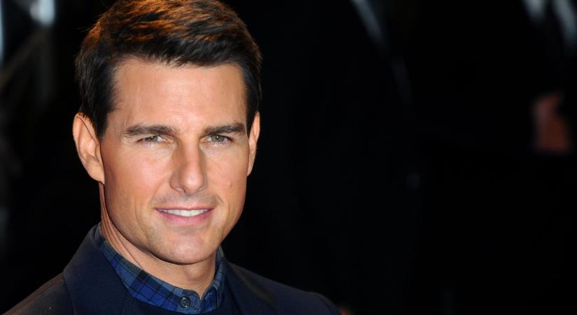 Ő az a gyönyörű és szemérmetlenül fiatal színésznő, aki a 61 éves Tom Cruise-t elcsábította