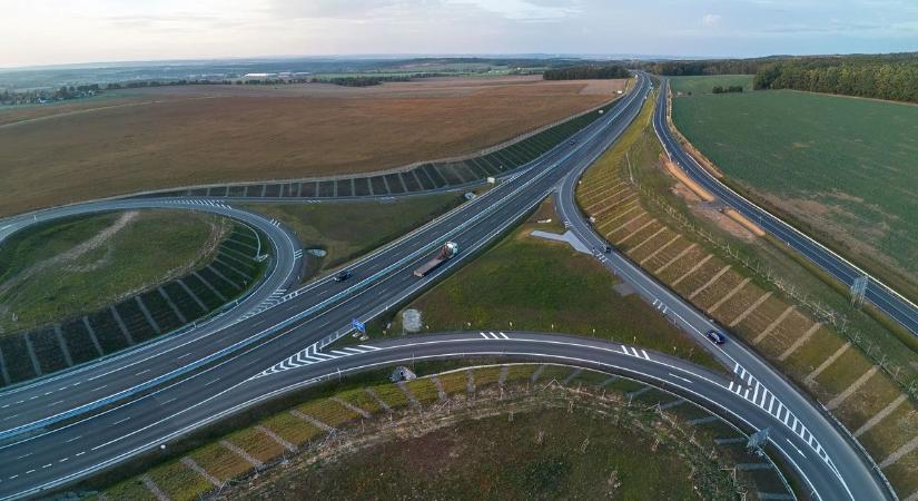 Ezt is megértük: magyar cég épít utat Európában