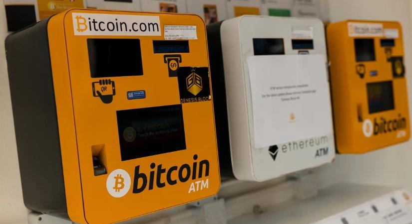 Világszerte fokozódik a Bitcoin ATM-ek elleni fellépés 2025-ben