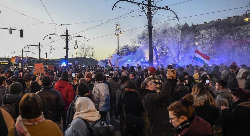 Sulyok Tamás aláírta, betilthatják a Pride-felvonulást