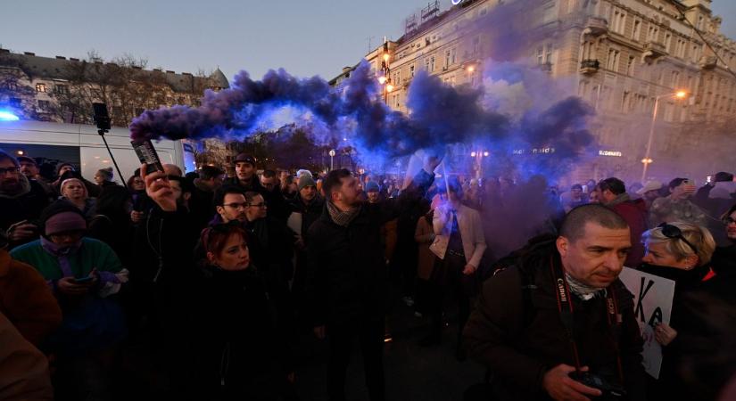 Feljelentés lett a vége Hadházy illegális akciójának