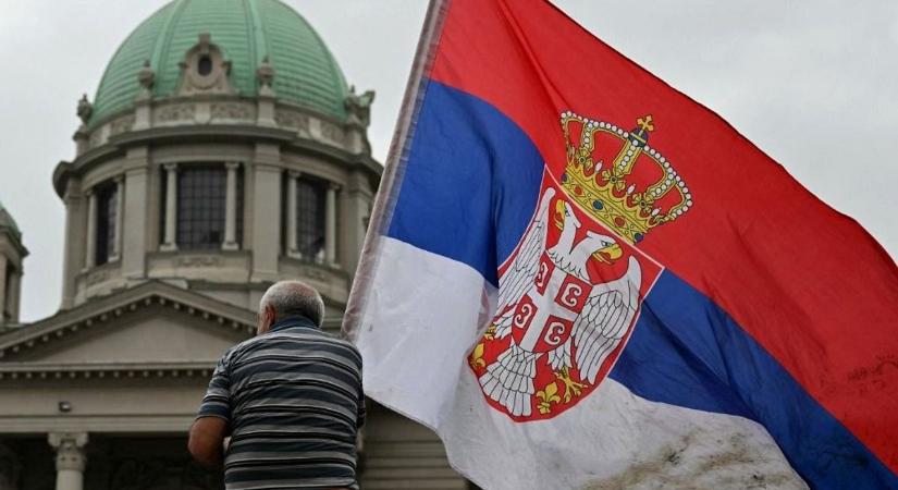 Tudomásul vette a parlament a szerb miniszterelnök lemondását