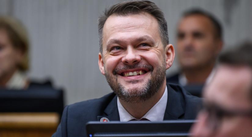 Samuel Migaľ már miniszter, Richard Raši megy vissza a parlamentbe – házelnöknek