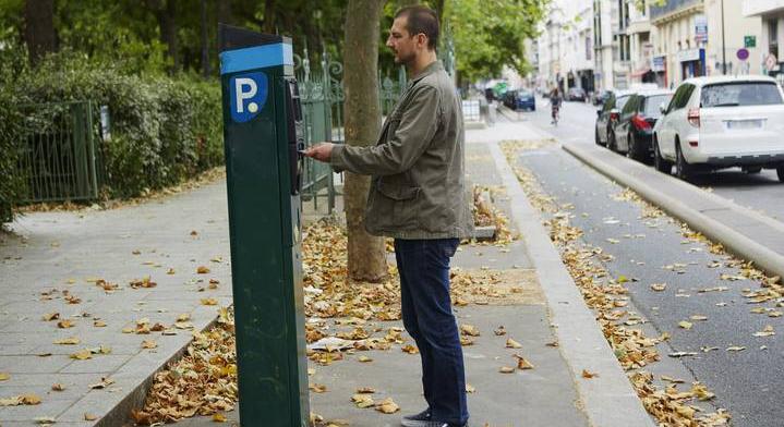 Vigyázz, ha így parkolsz ellophatják az adataidat