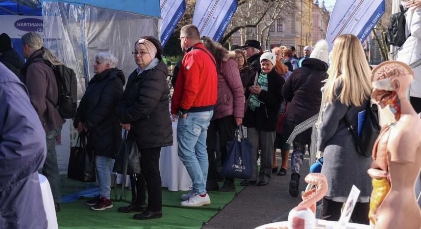 Ötven szűrővizsgálatot végeztek el ingyen a szegedieknek