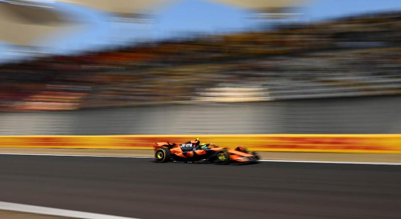 F1: A McLarené a megszakított kínai szabadedzés