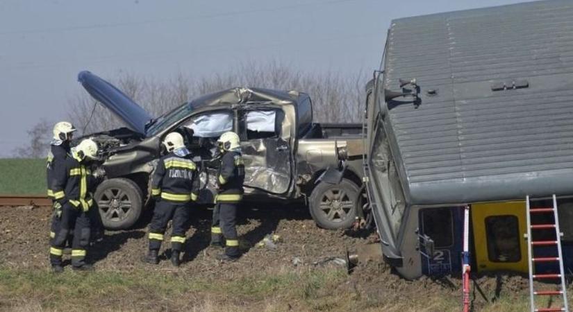 Megrázó képkockák a tragikus vonatbalesetről, videón látható a borzalmas helyszín