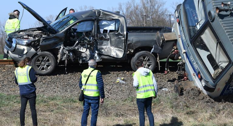 A körülményekről és a menekülésről mesélt a tiszaeszlári halálos vonatbaleset túlélője