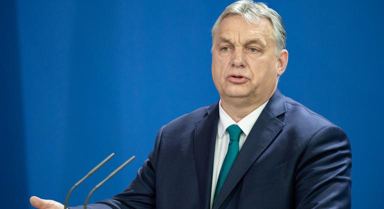 Orbán Viktor szerint minden magyar család milliókat bukott a háborún