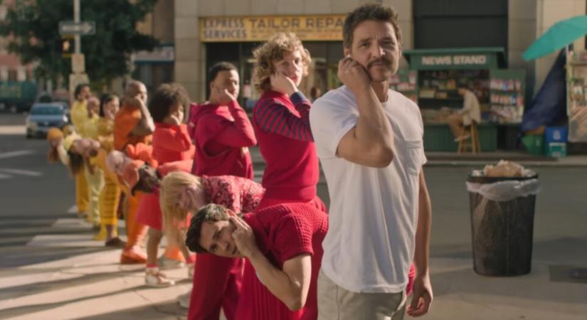 Pedro Pascal kiszűrte a zajt Spike Jonze színpompás és ötletgazdag reklámjában