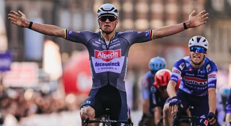 Mathieu van der Poel: 110%-ot kell nyújtani Pogacar ellen