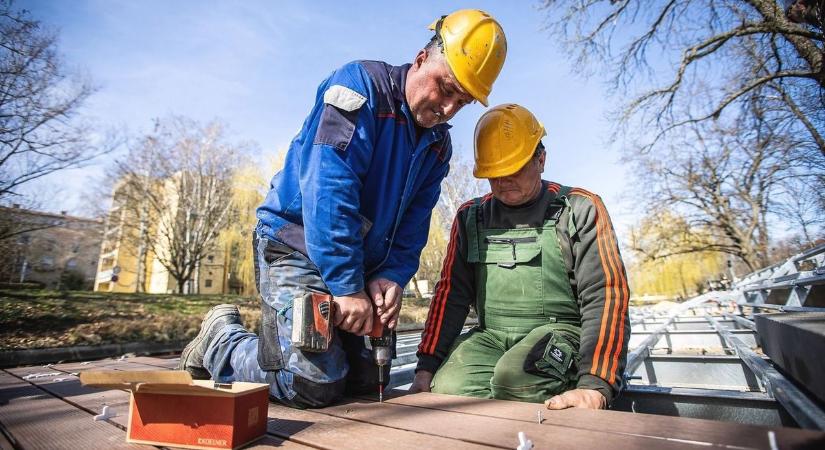 Ketten is halálos munkabalesetet szenvedtek Borsodban