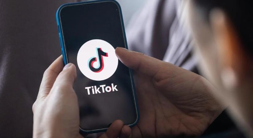 Elhülyíti a TikTok a fiatalokat?