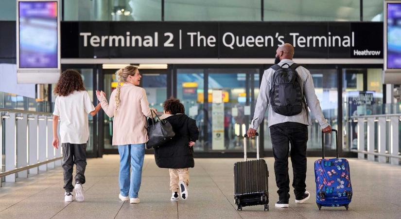 Újraindult a forgalom a Heathrow repülőtéren