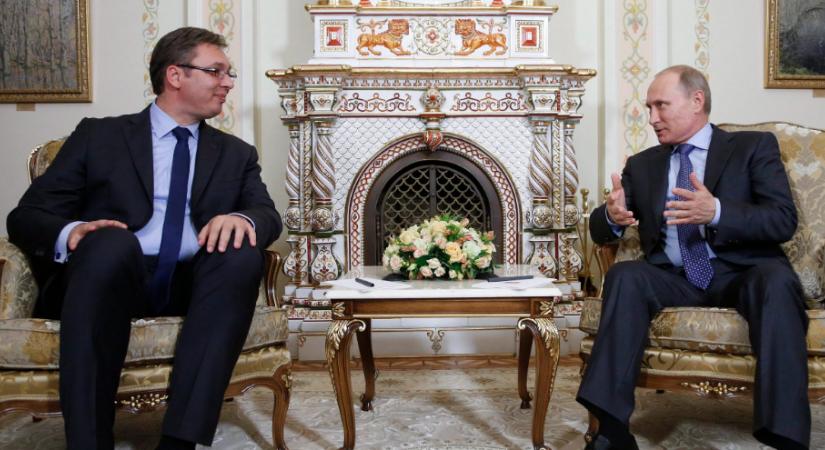 Vucic és a kínai elnök is Moszkvában lesz a május 9-i díszszemlén