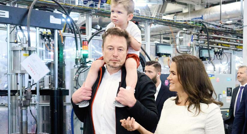 Elon Musk megvonta az anyagi támogatást a 14. gyerekétől