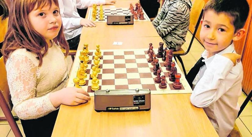 Sakkpalota a Kazinczyban