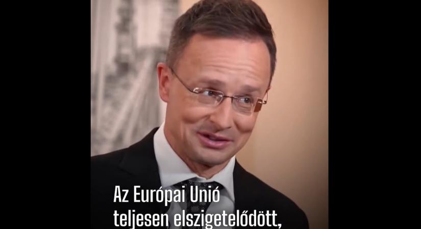 Szijjártó az orosz propagandának: az EU szigetelődött el, nem Magyarország