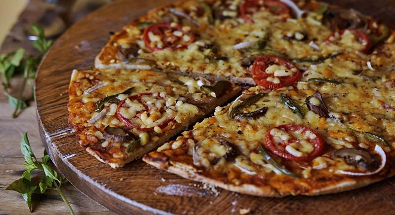 Hatalmas őrület világszerte ez a 10 perces pizza