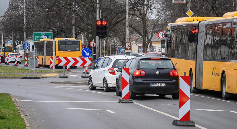 Keddtől tereülőútvonalon közlekednek a DKV buszai a debreceni csomópontfejlesztés miatt