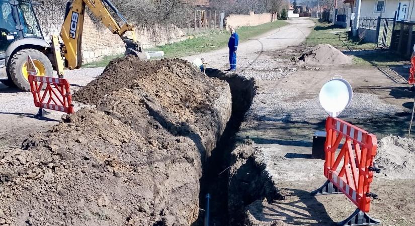 Sepsiszentgyörgyön a közművesítéssel próbálják utolérni a város terjeszkedését