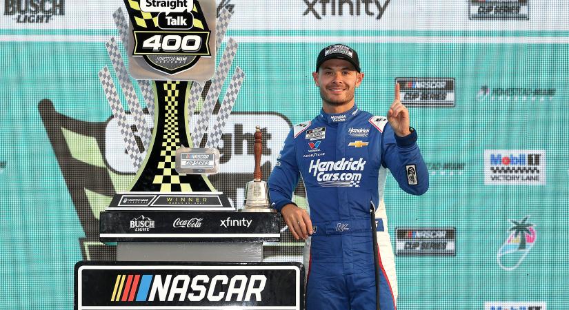 Kyle Larson: A régi autóval már 50 győzelemnél tartanék