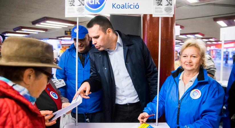 Páros lábbal szállt bele a DK a közvéleménykutatókba az újpesti győzelem után