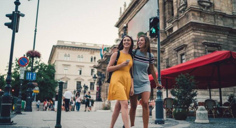 Frászt kapnak ettől a magyar szokástól a külföldi turisták, pedig nálunk teljesen természetes