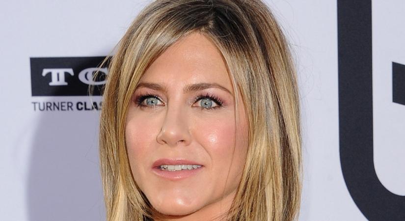 Ez sem munkakapcsolatnak tűnik: Jennifer Aniston Hollywood legmenőbb férfisztárjával töltötte az estét - Fotók