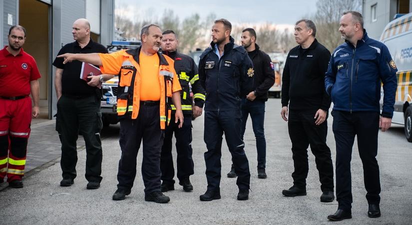 Épp csak berobbant a járvány, már a kárpótlásról tárgyal a szlovák kormány