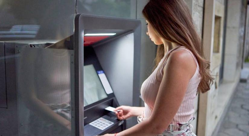 200 milliós büntetést kaphat, aki megszegi ezt: új rendelet jelent meg a bankautomatákról