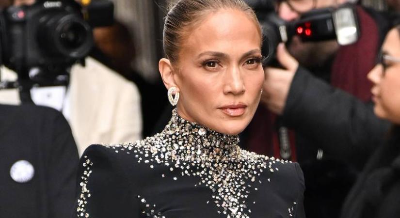 Jennifer Lopez mindenki szeme láttára ordítozott a vörös szőnyegen: ezzel dühítették fel