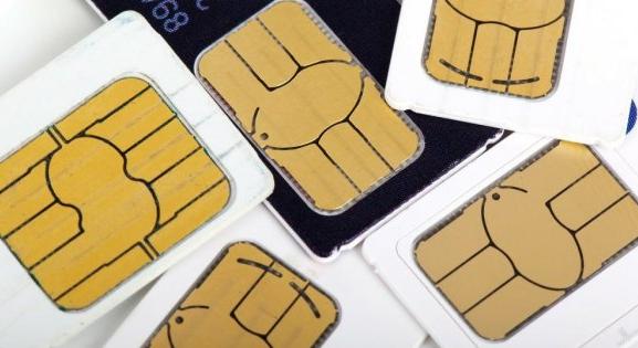 Súlyos figyelmeztetés: egyre több SIM-cserés átverésre kell felkészülni