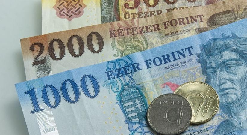 Januárban a bruttó átlagfizetés 668 100 forint volt