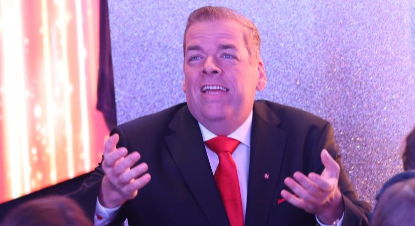 Friss hírek a súlyos beteg Schmuck Andorról: "Ötven nap alatt dőlhet el a sorsom"