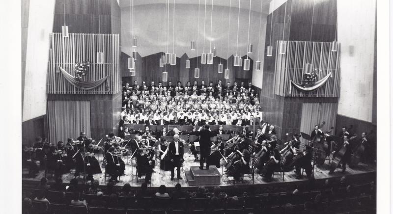 50 éves a Bartók Terem! - Pénteki hangversenyén a Savaria Szimfonikus Zenekar is megemlékezik a jubileumról