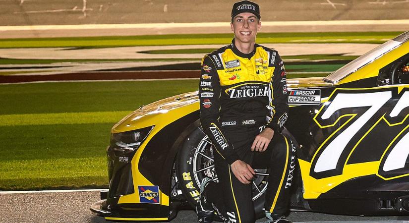 NASCAR: Hocevar felment a Marketplace-re és vett egy olyan autót, amitől mindenkinek leesett az álla